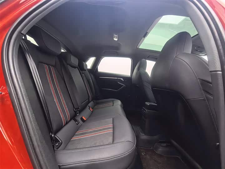 Фото 8 - Audi A3