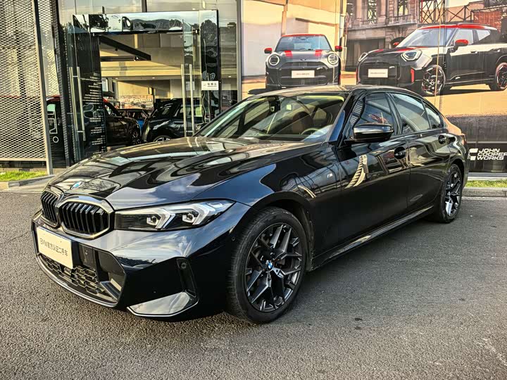 Фото 1 - BMW 3 Series