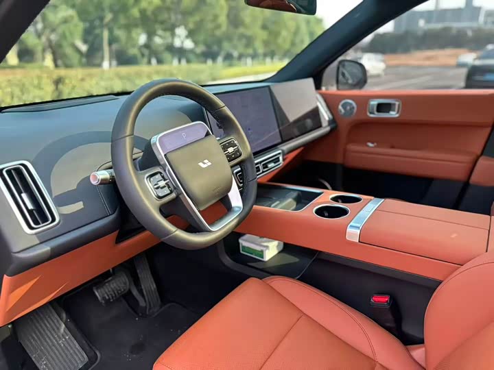 Photo 4 - LiXiang L6