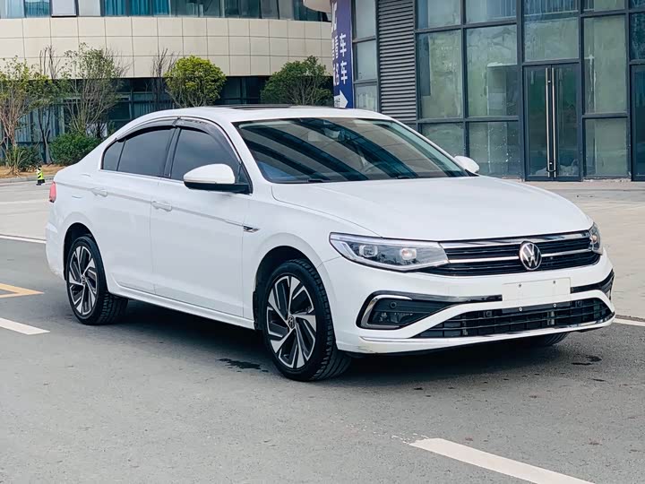 Фото 2 - Volkswagen Bora