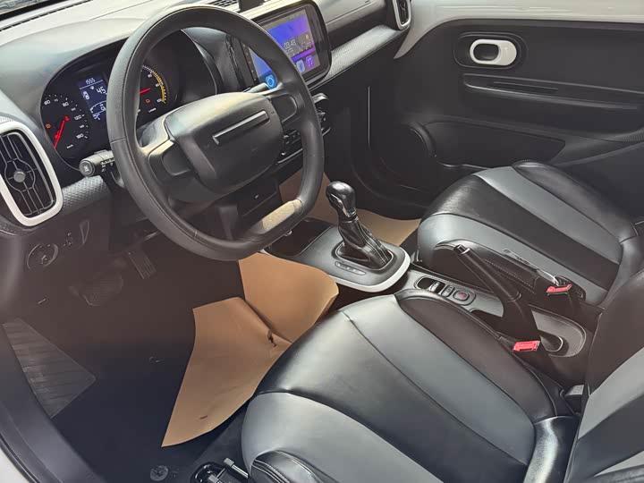 Фото 4 - Roewe Clever