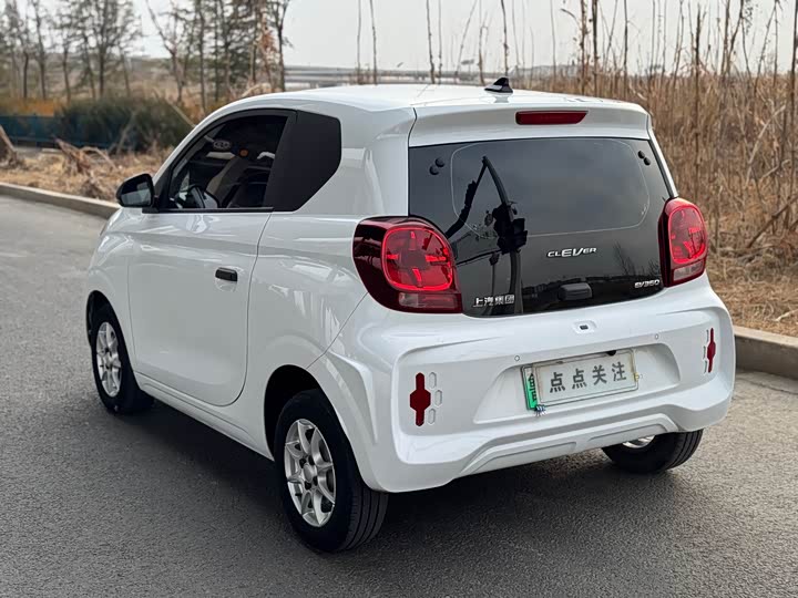 Фото 7 - Roewe Clever