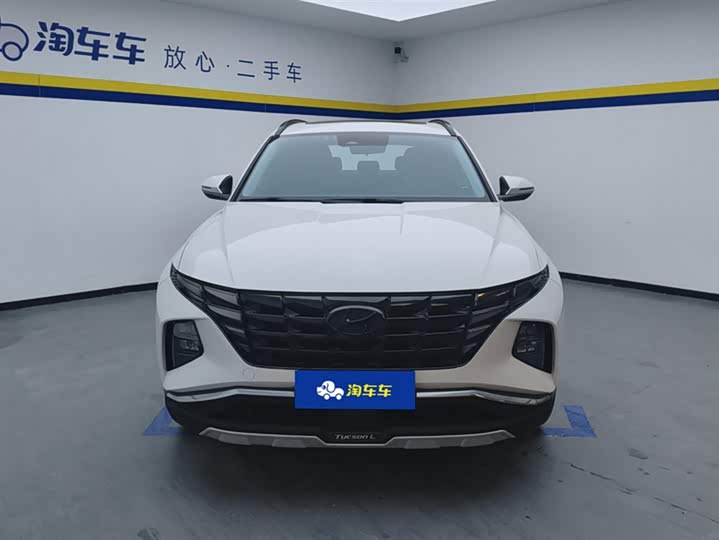 Фото 2 - Hyundai Tucson L