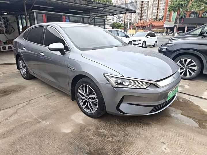 Фото 2 - BYD Qin Plus