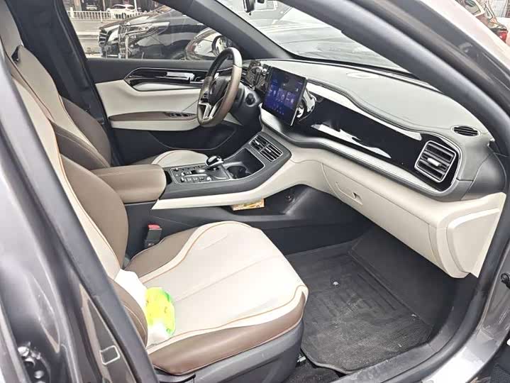 Фото 8 - BYD Qin Plus