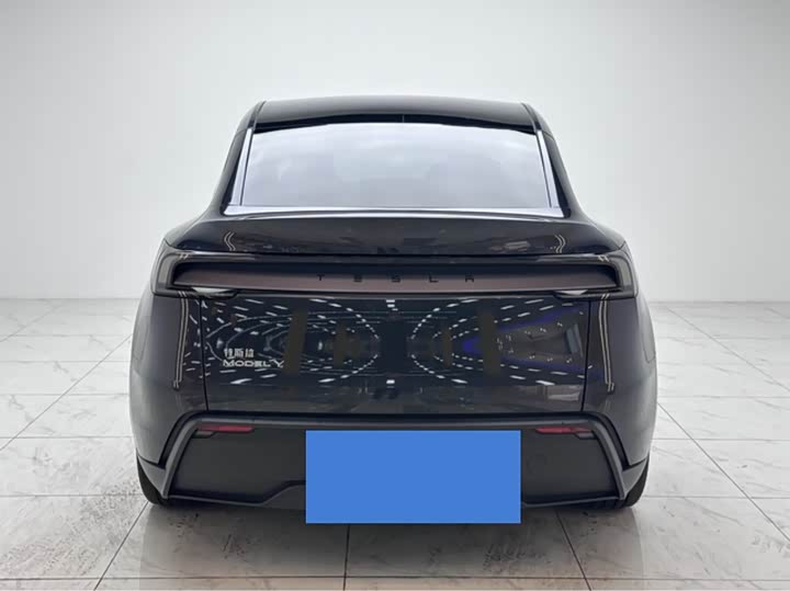 Фото 7 - Tesla Model Y