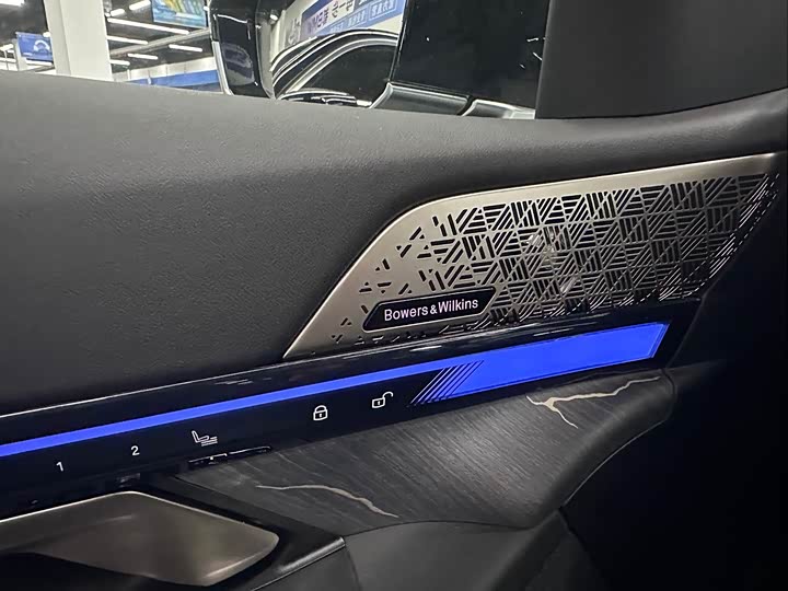 Фото 22 - BMW 5 Series