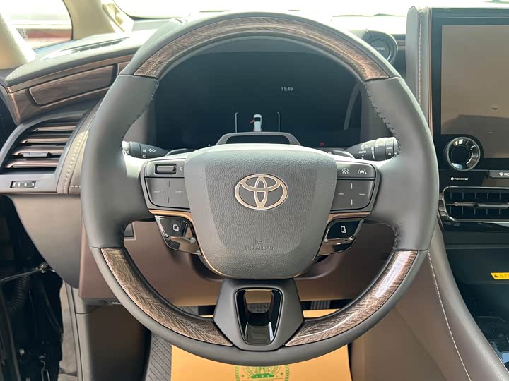 Photo 8 - Toyota Alphard