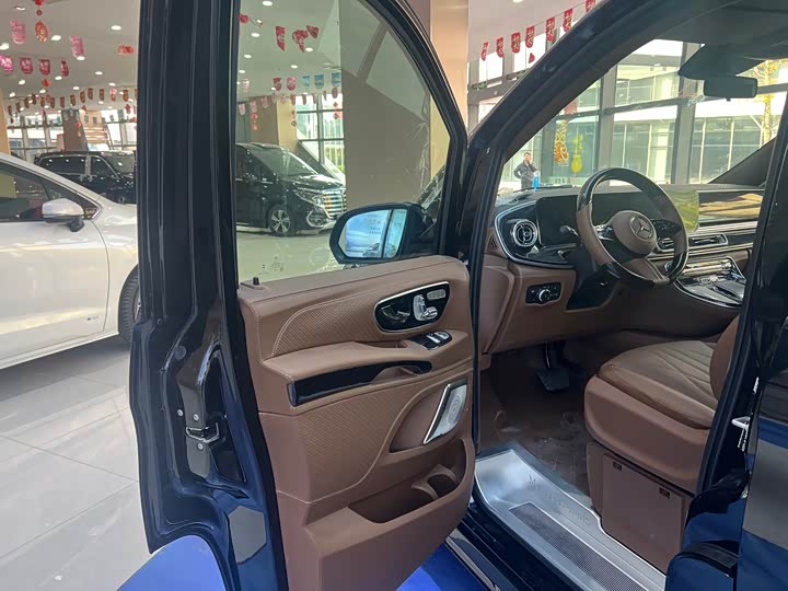 Фото 4 - Mercedes-Benz Vito