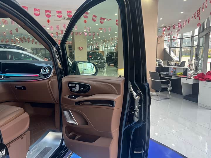 Фото 6 - Mercedes-Benz Vito