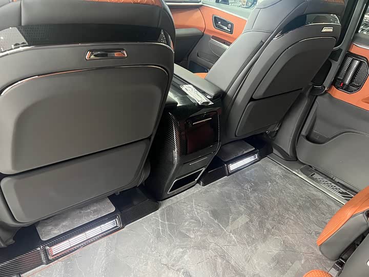 Фото 10 - Toyota Granvia