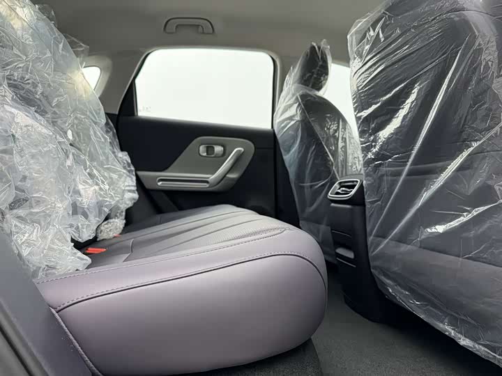 Фото 13 - Leapmotor B01