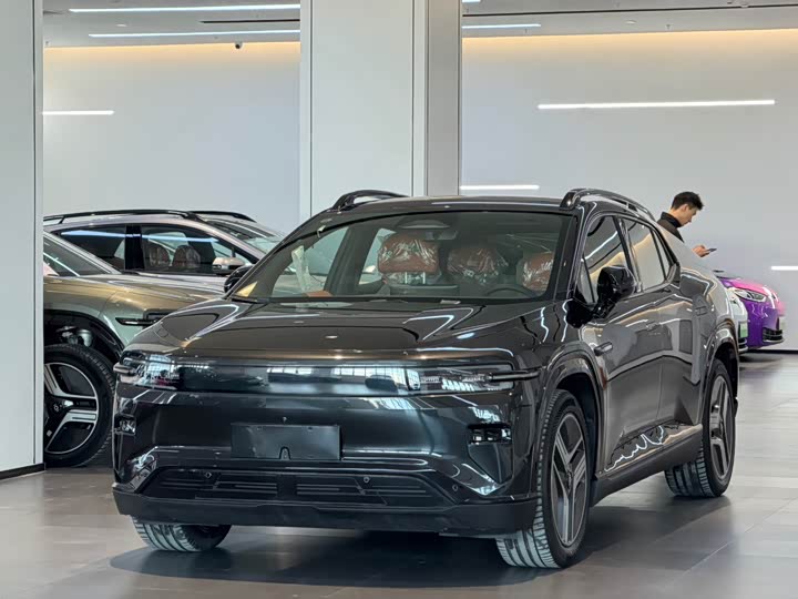 Фото 1 - Changan Qiyuan (Nevo) E07