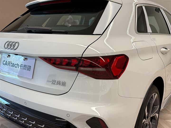 Фото 10 - Audi A3