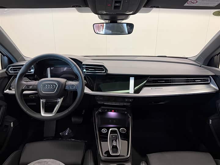 Фото 12 - Audi A3