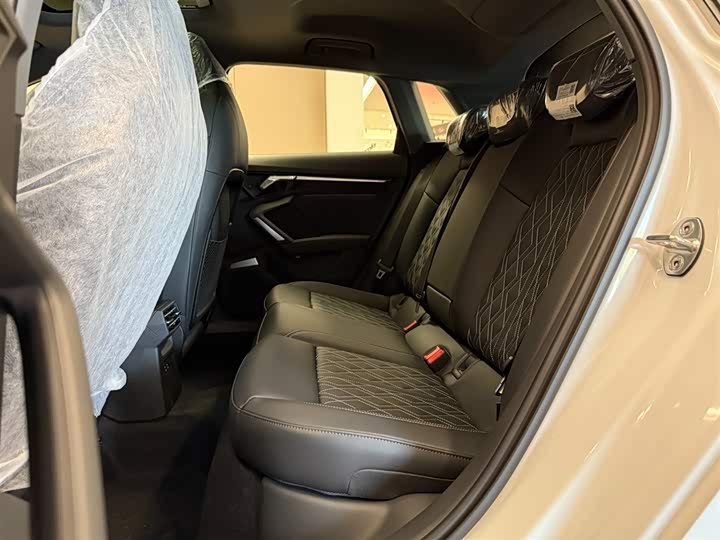 Фото 18 - Audi A3