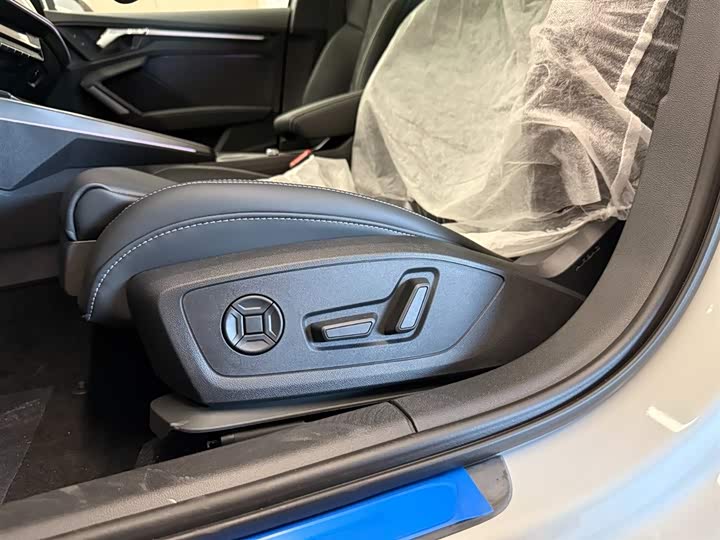 Фото 24 - Audi A3