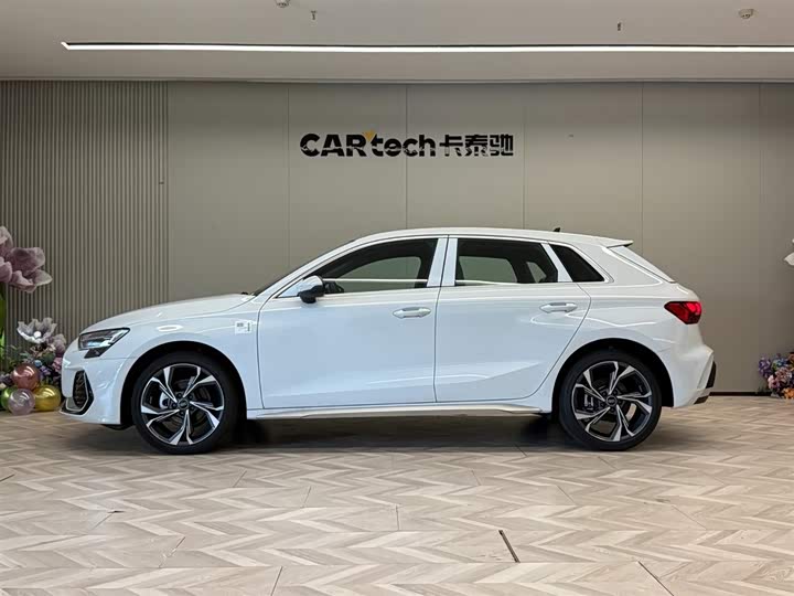 Фото 8 - Audi A3