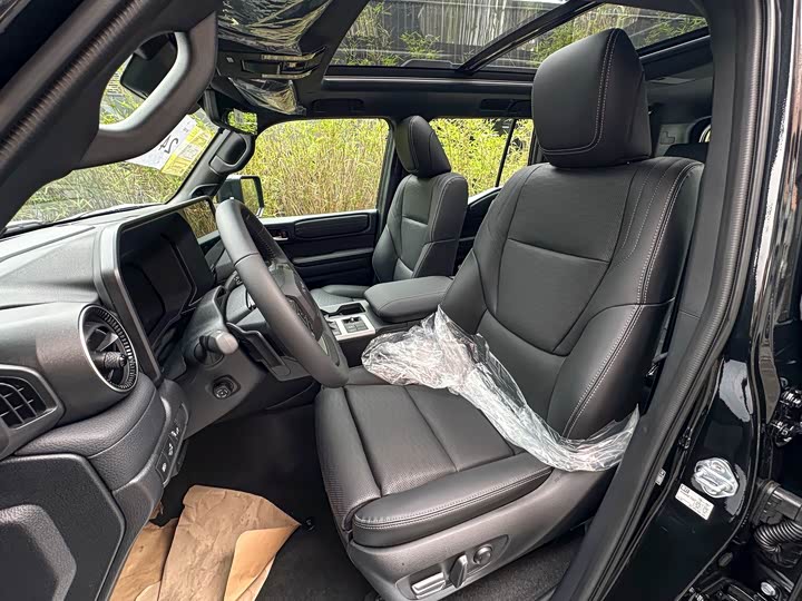 Фото 11 - Toyota Prado