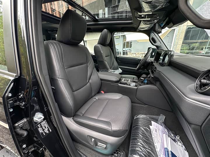 Фото 17 - Toyota Prado