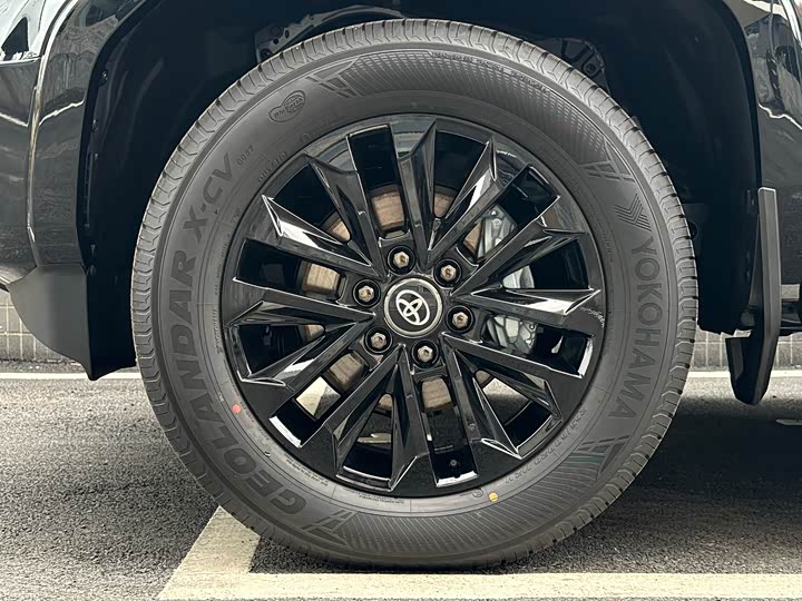 Фото 6 - Toyota Prado