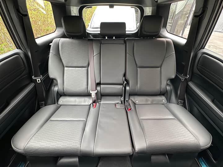 Фото 9 - Toyota Prado