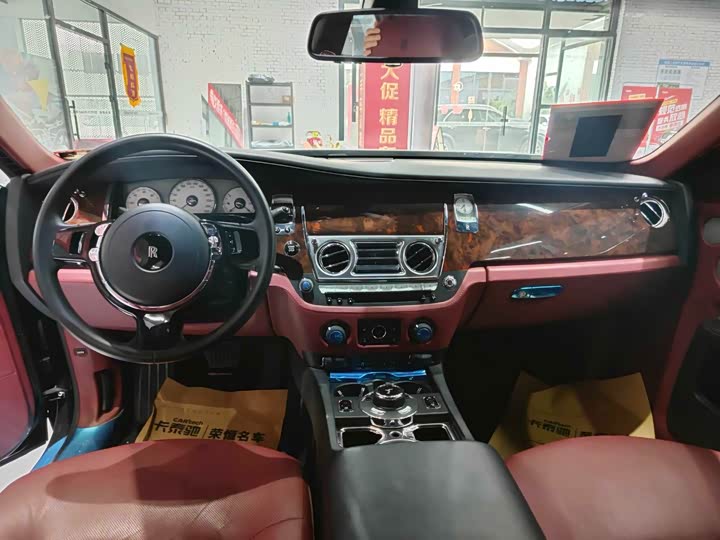 Фото 6 - Rolls-Royce Ghost