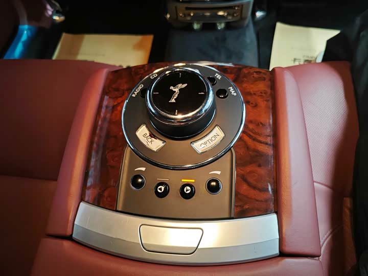 Фото 8 - Rolls-Royce Ghost