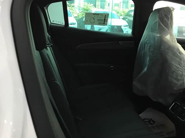 Фото 10 - Maserati Grecale