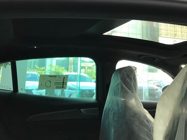 Фото 12 - Maserati Grecale