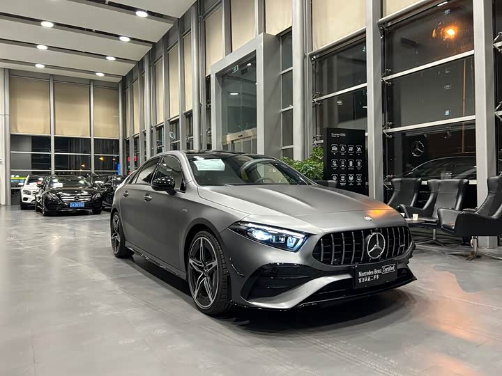 Фото 3 - Mercedes-Benz A-Class AMG