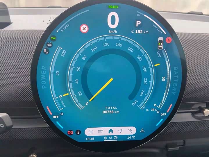 Фото 12 - Mini Aceman JCW