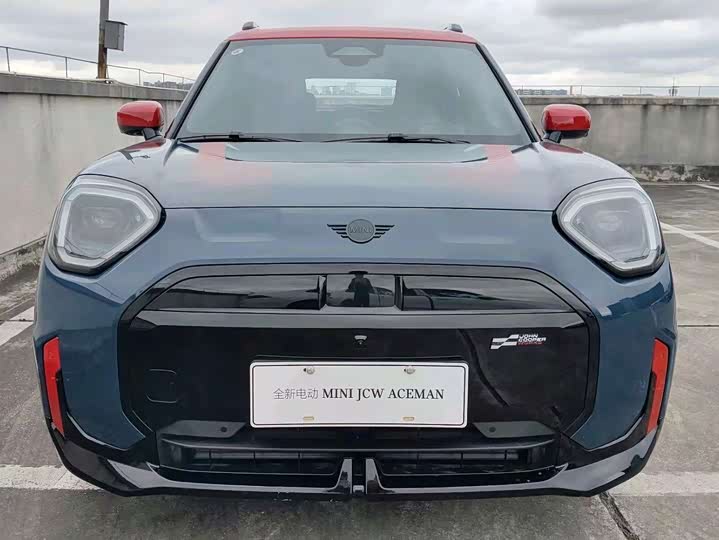 Фото 2 - Mini Aceman JCW