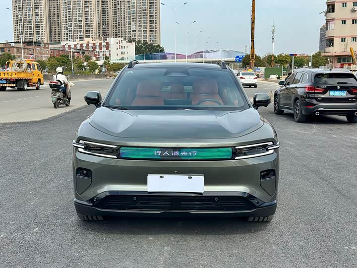 Фото 2 - Changan Qiyuan (Nevo) E07