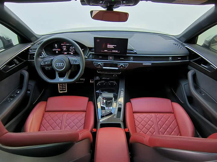 Фото 6 - Audi S4