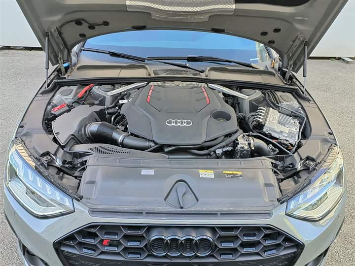 Фото 7 - Audi S4