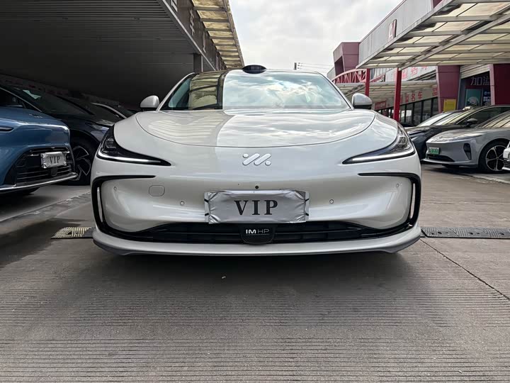 Фото 8 - IM motors L6