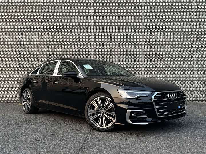 Фото 3 - Audi A6L