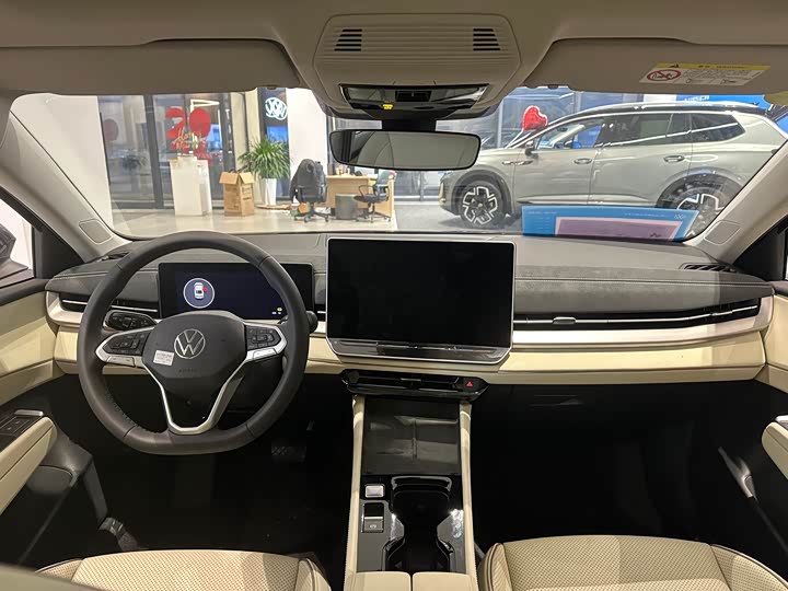 Фото 7 - Volkswagen Sagitar L