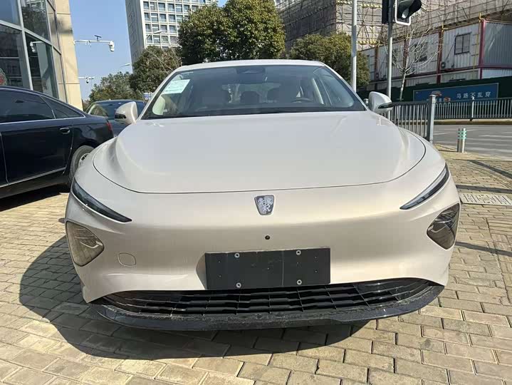 Фото 2 - Roewe D7