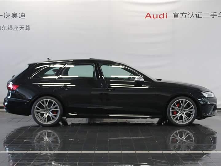 Фото 4 - Audi S4