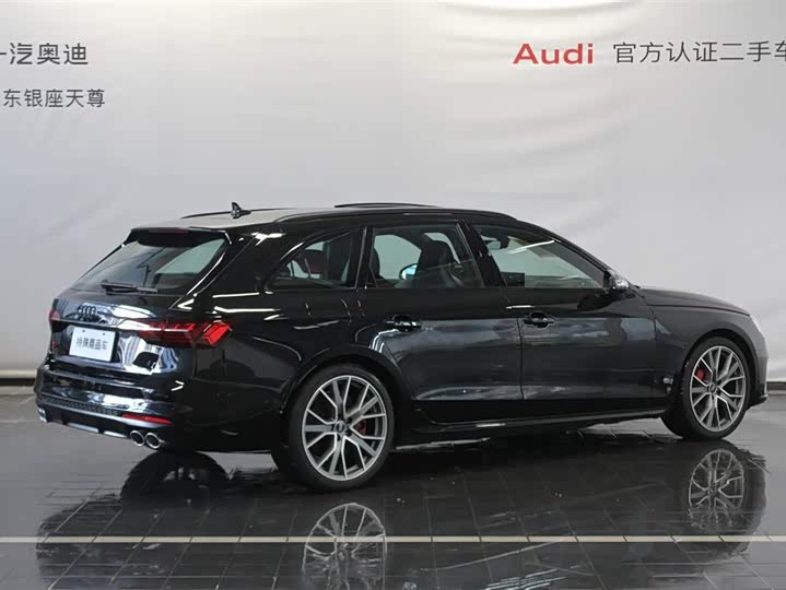 Фото 5 - Audi S4