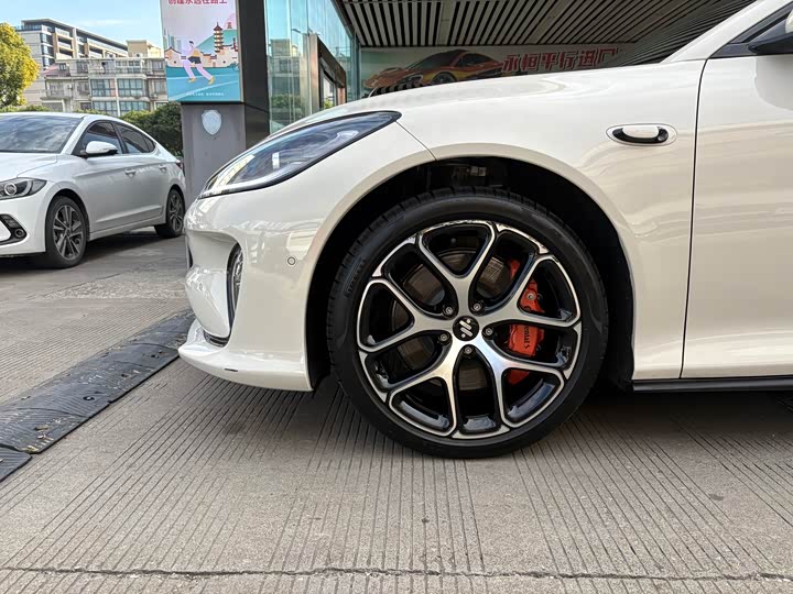 Фото 4 - IM motors L6