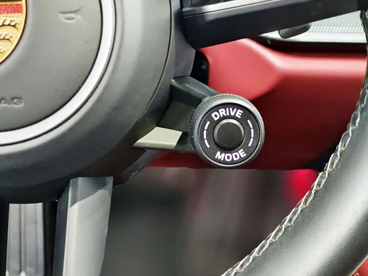 Фото 16 - Porsche 911