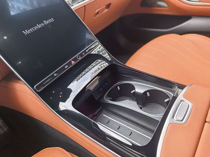 Фото 18 - Mercedes-Benz S-Class