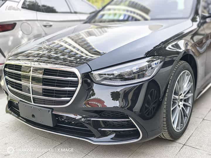 Фото 5 - Mercedes-Benz S-Class