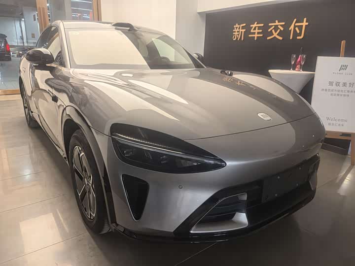 Фото 3 - Xiaomi YU7