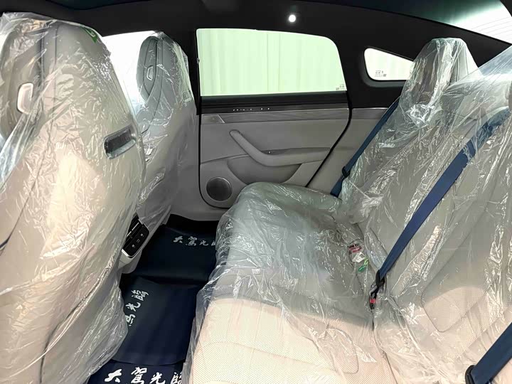 Фото 16 - Luxeed S7