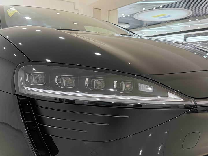 Фото 18 - Luxeed S7