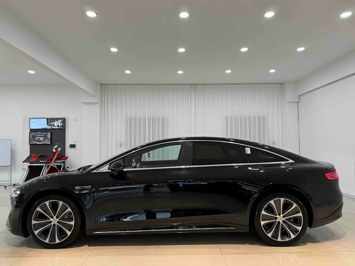 Фото 4 - Luxeed S7